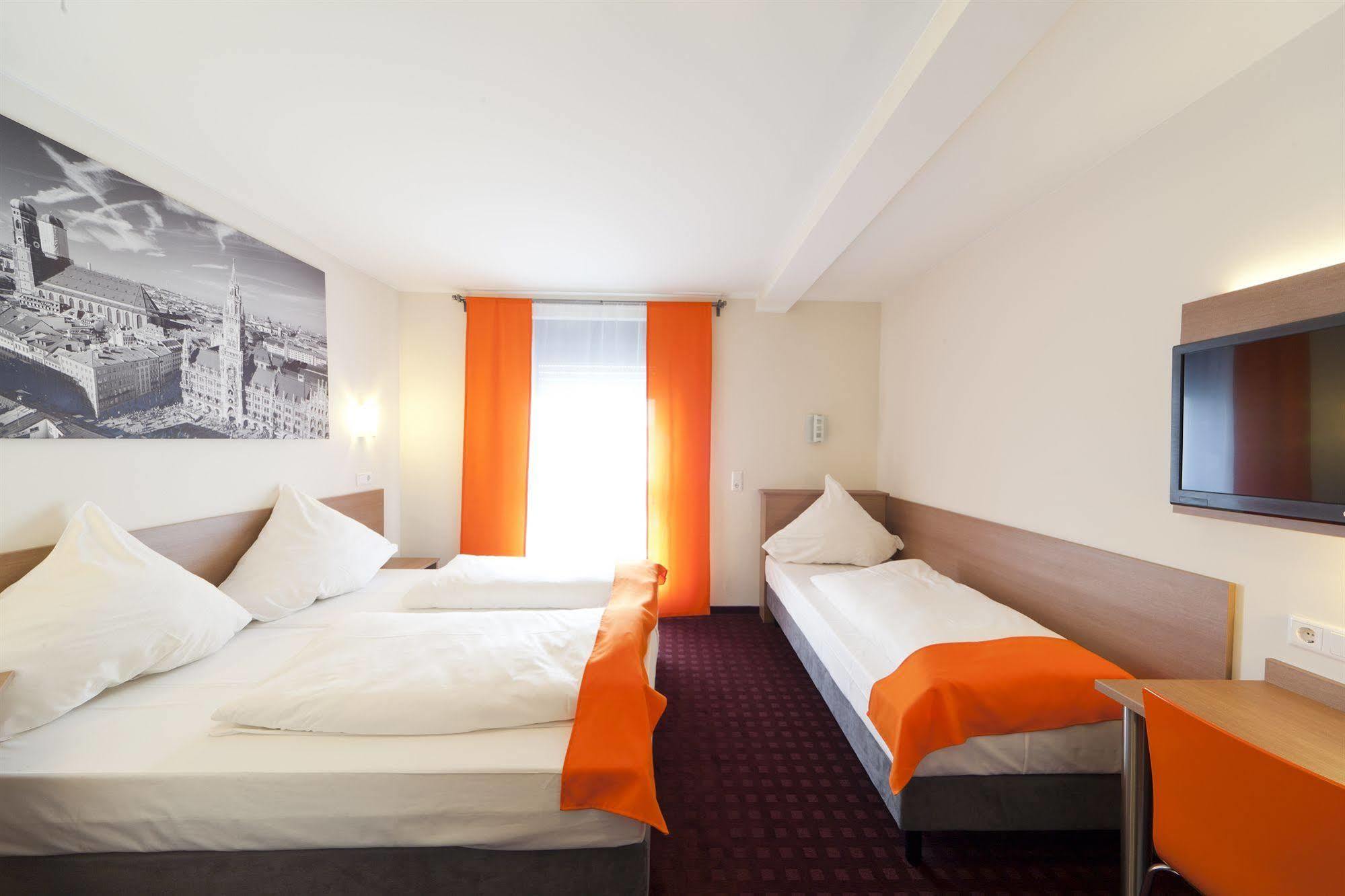 Mcdreams Hotel Wuppertal City מראה חיצוני תמונה